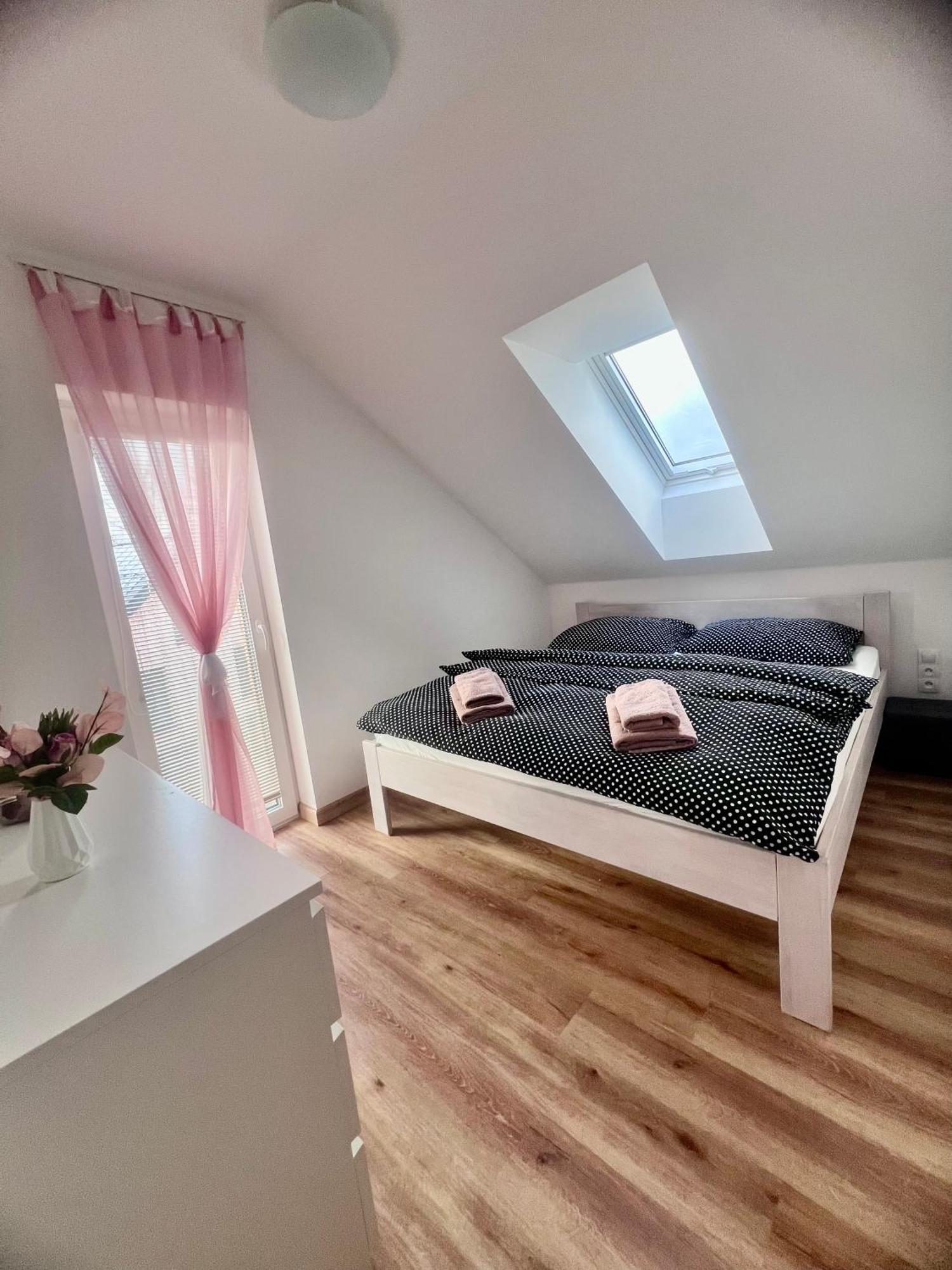 Roda2 Male Lipno Apartment *